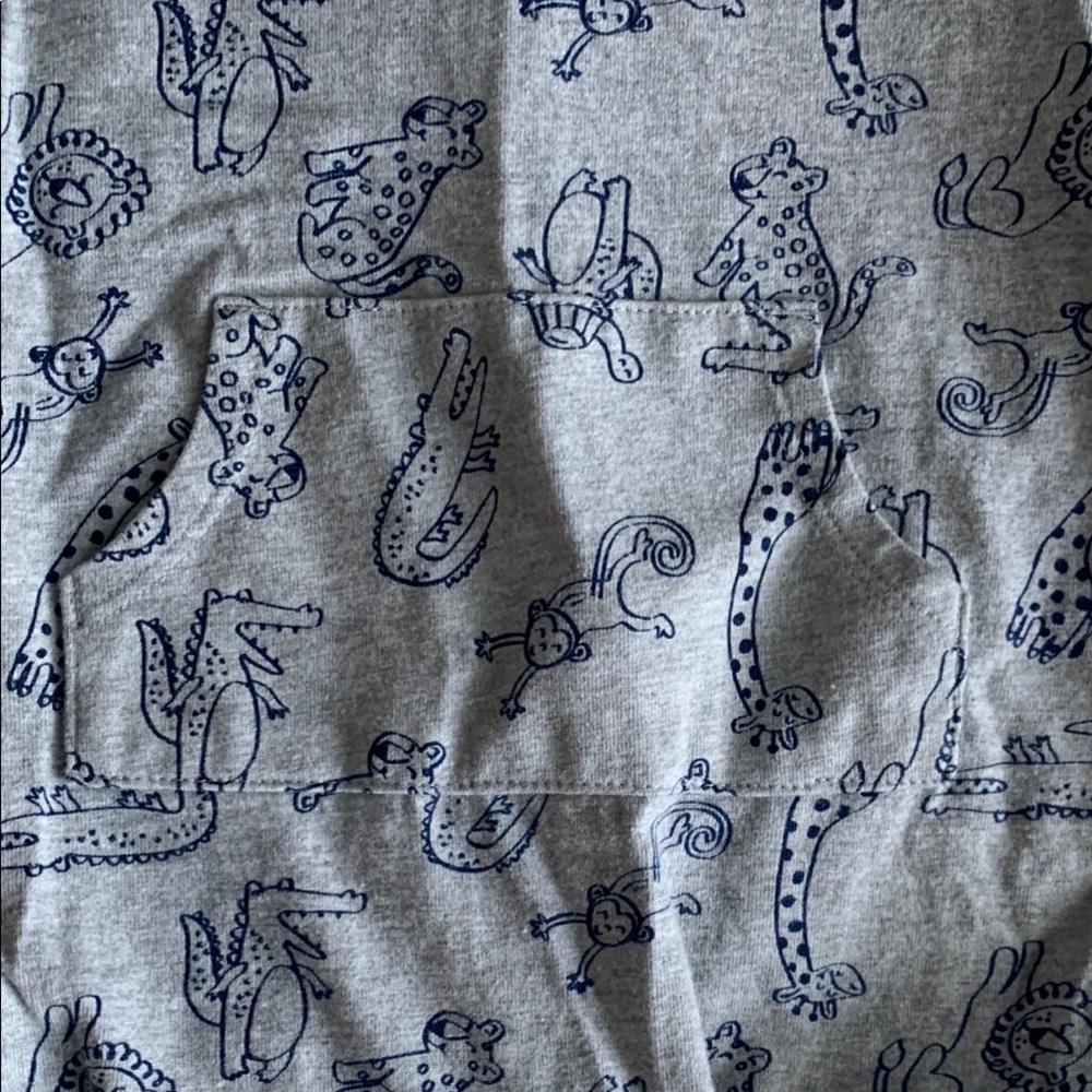 Members Mark Baby Gray Romper with Animal Print 6-9 Months - Picture 2 of 6
